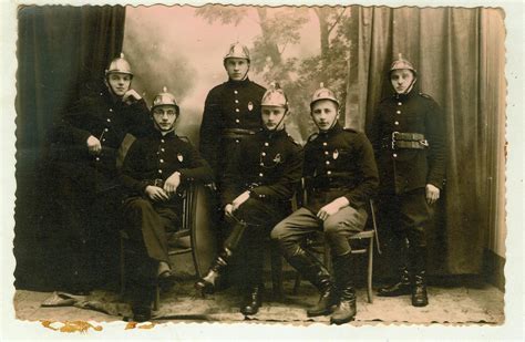 Stara fotografia sztandaru strażackiego