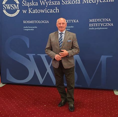 Fotografia Jelcza 022 w służbie, prezentująca jego kabinę załogową i ogólną sylwetkę