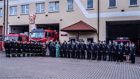 Różne typy garaży OSP