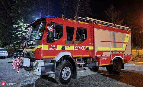 Wóz strażacki GBARt 2,6/16 Volvo FL 280 Bocar w akcji