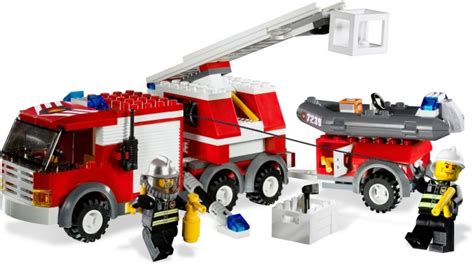Thematic photo of LEGO City Fire Truck 7239 set
