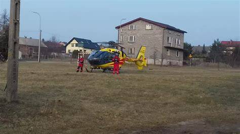Szczegółowa prezentacja helikoptera ratowniczego z wyposażeniem