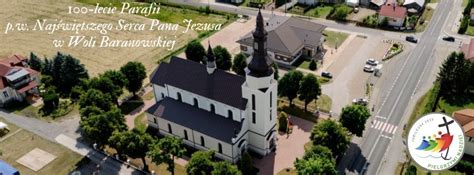 Zdjęcie historyczne OSP Wola Baranowska z pierwszym sprzętem lub budynkiem remizy