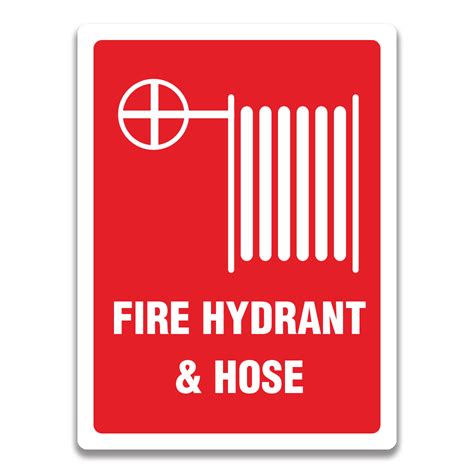 Thematic photo of a visible fire hydrant with an instruction sign next to it