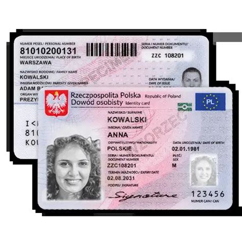 zdjęcie identyfikatora imiennego OSP z bliska, ukazujące żywiczną powłokę i druk UV