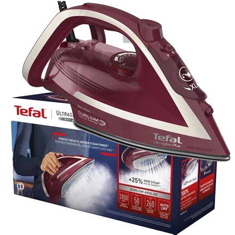 Zdjęcie żelazka parowego Tefal FV4980 Strażak 2600W w akcji