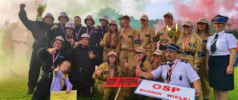 Drużyny OSP Dobrzyca na podium zawodów pożarniczych