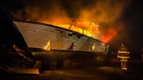 Photo of a burning boat storage hall
