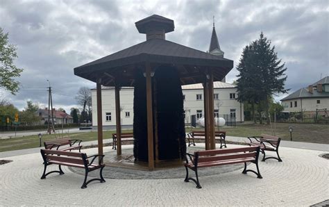 Zdjęcie odnowionej strażnicy w Korytnicy po modernizacji