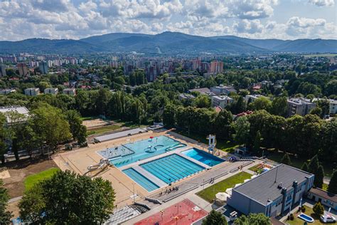 Zdjęcie zmodernizowanego kompleksu basenowego Panorama w Bielsku-Białej