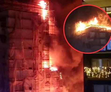 Pożar wiaty śmietnikowej rozprzestrzeniający się na samochody w Katowicach
