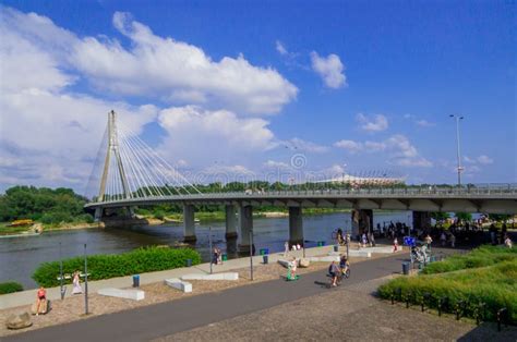 Thematic photo of the Łazienkowski Bridge in Warsaw
