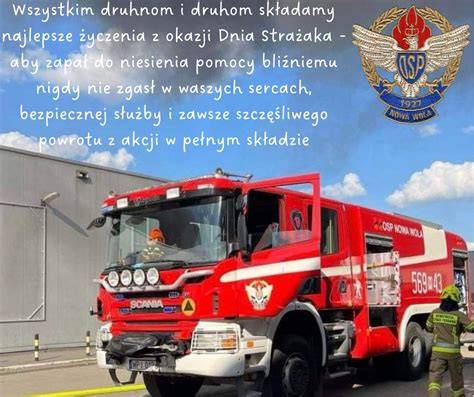 Zdjęcie grupowe strażaków OSP Nowa Wola, w tym dh Sławomira Klimczaka