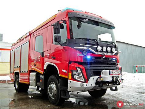 Zdjęcie ciężkiego samochodu ratowniczo-gaśniczego Volvo FMX Bocar