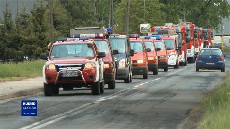 Parada wozów strażackich w Międzychodzie