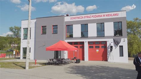 Nowa remiza OSP w Jeruzalu po uroczystym otwarciu