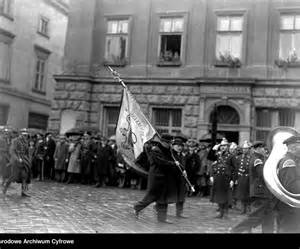Archiwalne zdjęcie orkiestry zakładowej z 1937 roku