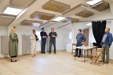 Wnętrze nowej sali prób Orkiestry Dętej w Miejscu Piastowym