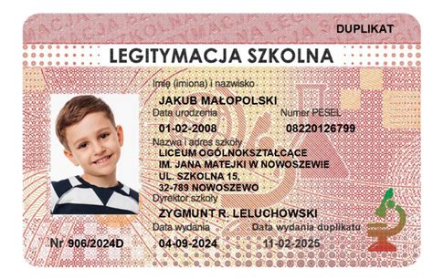 Infografika porównująca stary i nowy wzór legitymacji OSP