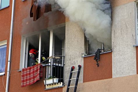 zwęglone zwłoki znalezione po pożarze mieszkania w Gdańsku