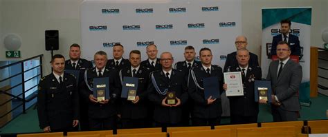 Zdjęcie laureatów Plebiscytu Strażak Roku 2025