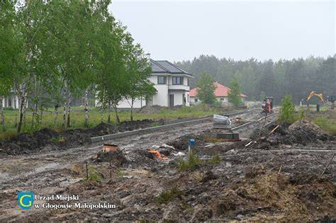Zdjęcie przedstawiające postępy remontu spalonego domu na osiedlu Zabajka