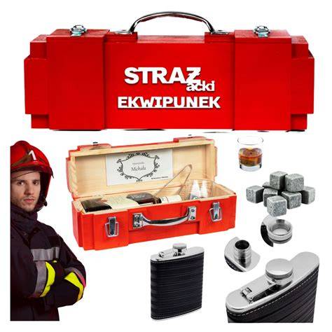 Zestaw dokumentów dla strażaka OSP, w tym książki ewidencyjne i formularze