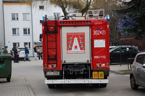 Zdjęcie służb ratunkowych na miejscu wybuchu gazu