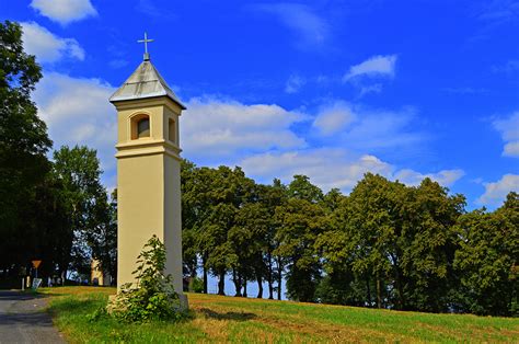 Zdjęcie kapliczki św. Franciszka w Budach Łańcuckich