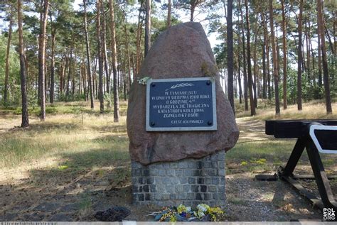 Pomnik ofiar katastrofy kolejowej pod Otłoczynem