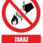 Znak zakazu gaszenia urządzeń elektrycznych wodą