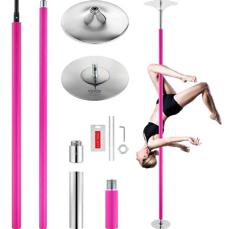 Zdjęcie rurki rozporowej do pole dance zamontowanej w domu