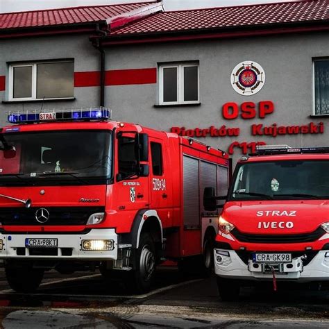 zdjęcie członków OSP podczas Walnego Zebrania lub posiedzenia komisji