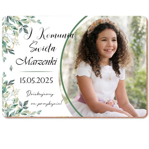 zdjęcie Mariana Wachowiaka odbierającego podziękowania