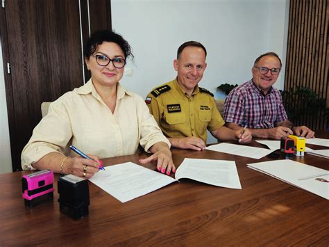 Schemat przedstawiający ścieżkę awansu i uznawalności szkoleń OSP w strukturach PSP i systemie ratowniczo-gaśniczym