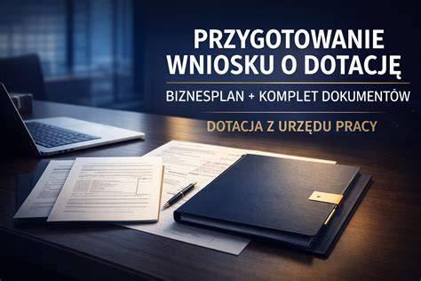 Skarbnik OSP podczas pracy z dokumentacją finansową i listą wpłat