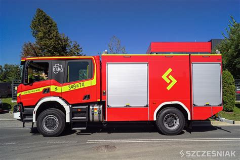 Nowoczesny wóz ratowniczo-gaśniczy Scania OSP Nowa Wieś