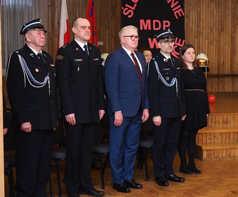 Zdjęcie przedstawiające członków MDP w umundurowaniu