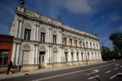 Stare zdjęcie młyna w Starogardzie Gdańskim lub pałacu Wiechertów