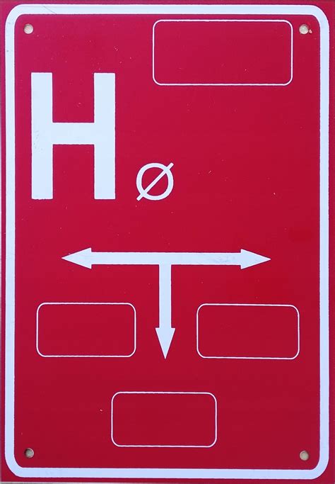 Zdjęcie typowego znaku dla hydrantu zewnętrznego (tabliczka z literą H)