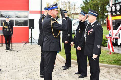 Uroczystość wręczenia odznaczeń strażakom Państwowej Straży Pożarnej