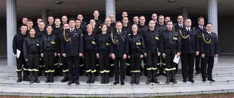 zdjęcie grupowe uczestników szkolenia marynarskiego