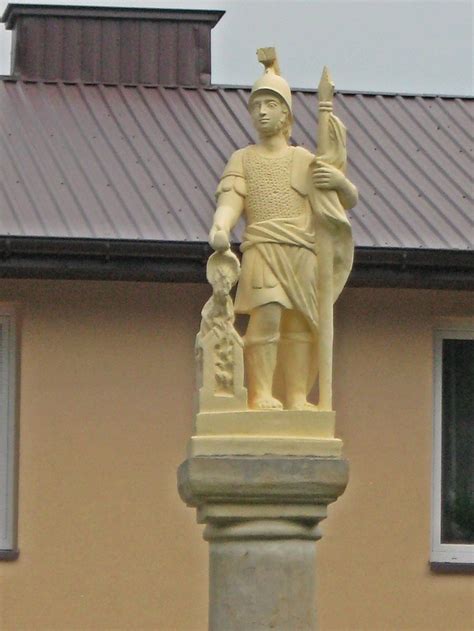 Figura św. Floriana poświęcona podczas Dnia Strażaka w Szydłowcu