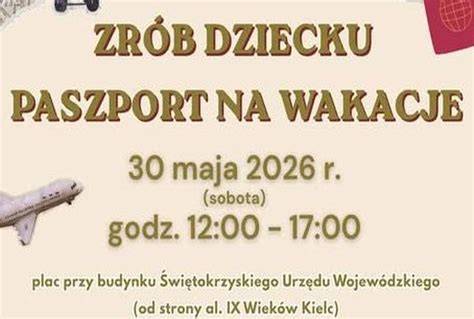 Zdjęcie płonącego samochodu przed budynkiem Urzędu Wojewódzkiego w Kielcach