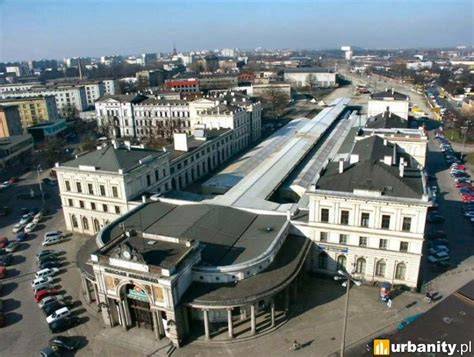 Thematic photo of Dworzec Świebodzki in Wrocław