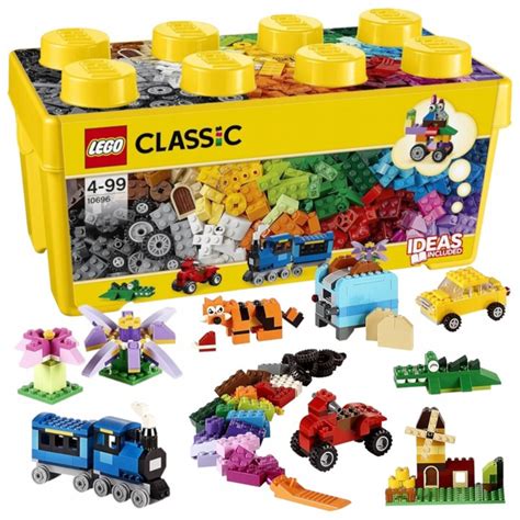 Zestaw klocków LEGO na białym tle, przedstawiający budowę i kreatywność