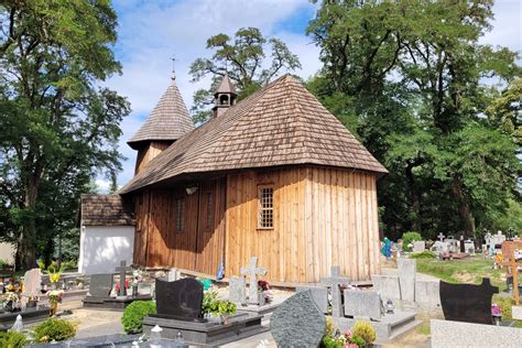 Drewniane obiekty sakralne - przykład