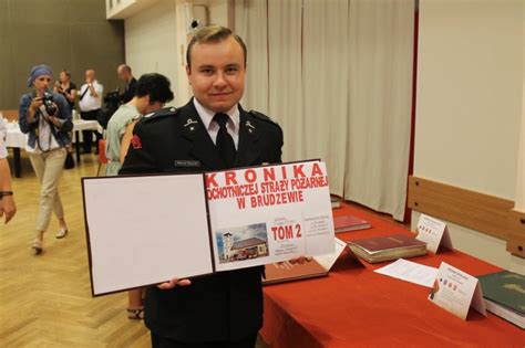 Zestawienie kronik OSP na wystawie