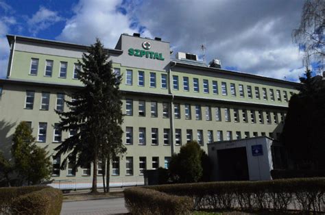 fotografia budynku Szpitala Powiatowego w Myślenicach