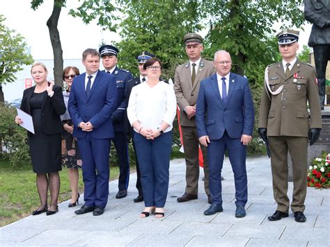 zdjęcie przedstawiające uczestników narady służb mundurowych i przedstawicieli władz miasta Chorzowa